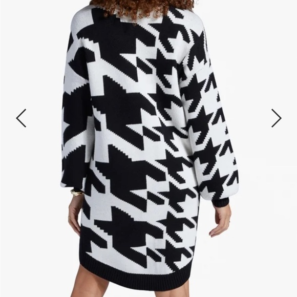 Oversized High-Low Houndstooth Sweater Dress - Picture 3 of 5